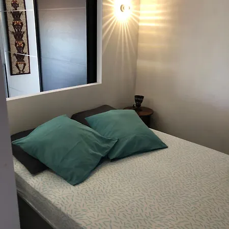 Coquet Avec Grande Terrasse Antibes